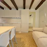 Dimora Frari, vicino Campo Santa Margherita